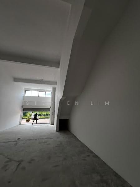 Kedai untuk Disewa di Bandar Gamuda Cove (Dengkil) - Stephen Lim - Entrance - PropertyGuru.com.my