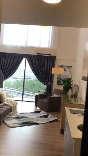 Kediaman Servis untuk Disewa di Emporis - Winson Ng - Living Room - PropertyGuru.com.my