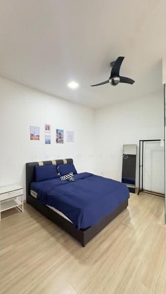 Kediaman Servis untuk Dijual di Cube 8 Teens - May Phing - Bedroom - PropertyGuru.com.my
