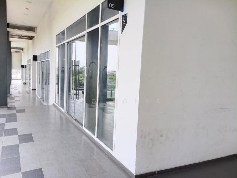 Kedai / Pejabat untuk Dijual di Jalan Kuching (Kuala Lumpur) - Ang Agnes - Corridor - PropertyGuru.com.my