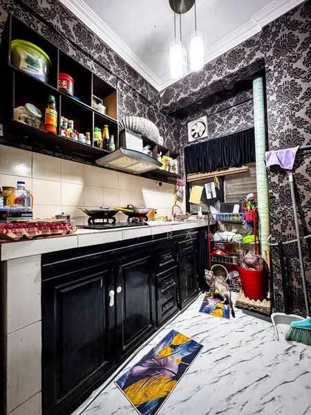 Flat for Sale at Taman Desa Karunmas Flat - Aimi Mahirah - Kitchen - PropertyGuru.com.my