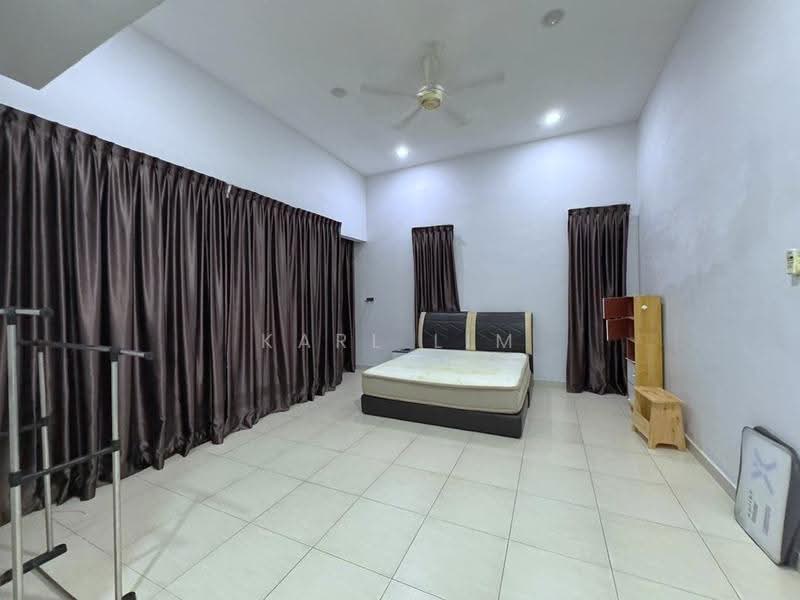 2-storey Terraced House for Sale in Bandar Dato Onn (Tebrau) - Karl Lim - Bedroom - PropertyGuru.com.my