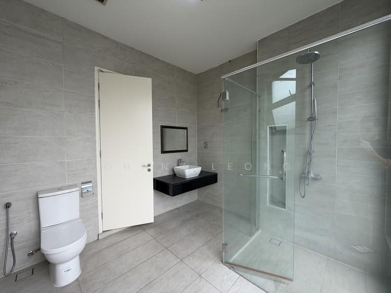 2-storey Terraced House for Sale in Setia Eco Glades (Cyberjaya) - Johnny Leong - Bathroom - PropertyGuru.com.my