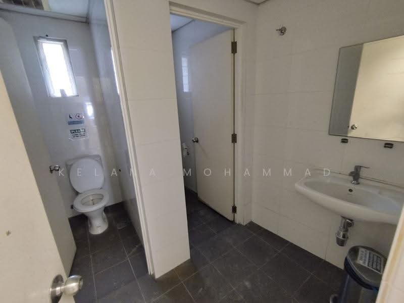 Shop / Office for Rent in Kuala Lumpur (Kuala Lumpur) - Kelana Mohammad - Bathroom - PropertyGuru.com.my