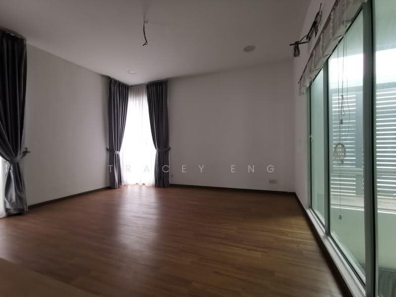 Semi-Detached House for Sale in Taman Nusa Bestari (Iskandar Puteri (Nusajaya)) - Tracey Eng - Master Bedroom - PropertyGuru.com.my