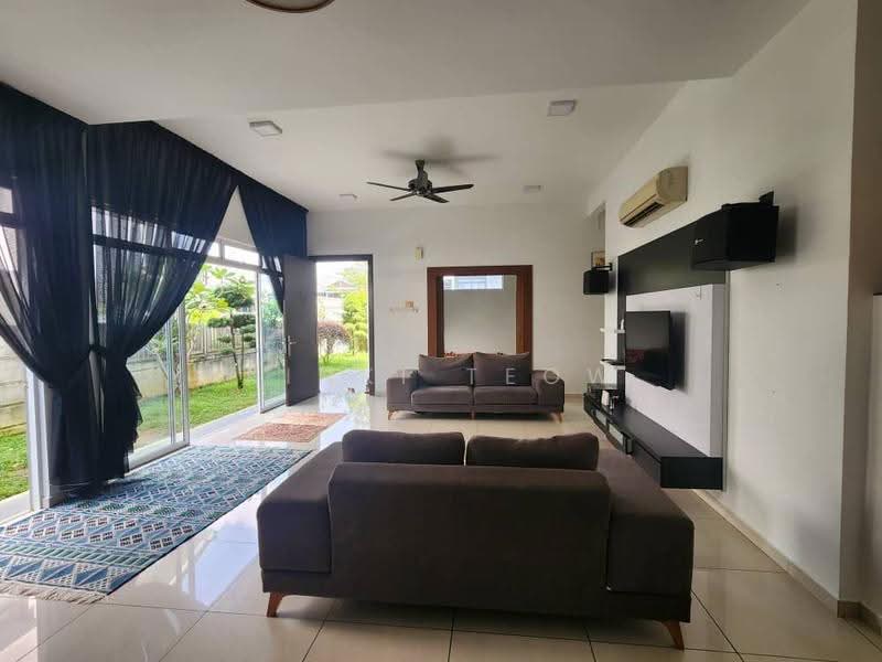 Cluster House for Rent in Horizon Hills (Iskandar Puteri (Nusajaya)) - Kinki Teow - Living Room - PropertyGuru.com.my