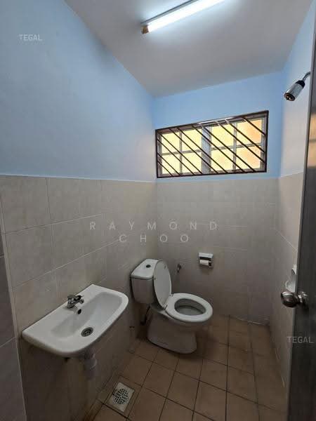 Rumah Teres untuk Dijual di Bandar Puteri Klang (Klang) - Raymond Choo - Bathroom - PropertyGuru.com.my
