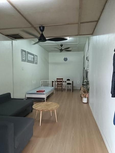 Rumah Teres 2-Tingkat untuk Dijual di Taman Kota Masai (Pasir Gudang) - Muhamad Asrul - Living Room - PropertyGuru.com.my