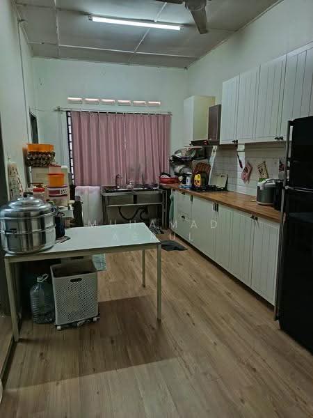 Rumah Teres 2-Tingkat untuk Dijual di Taman Kota Masai (Pasir Gudang) - Muhamad Asrul - Kitchen - PropertyGuru.com.my