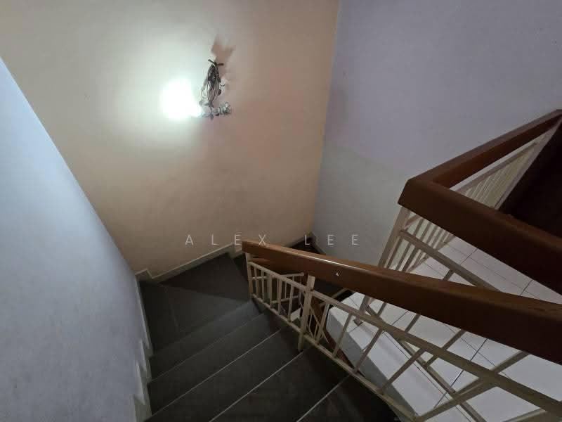 Rumah Teres untuk Dijual di Bandar Puteri Klang (Klang) - Alex Lee - Corridor - PropertyGuru.com.my