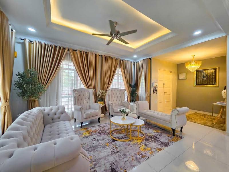 Semi-Detached House for Sale in Bangi (Selangor) - Mohd Aizat Saiful Bahri - Living Room - PropertyGuru.com.my