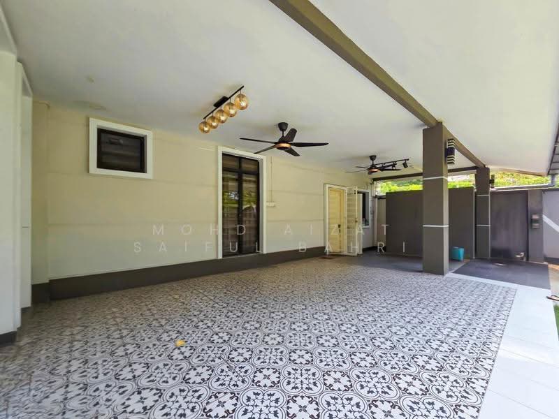 Semi-Detached House for Sale in Bangi (Selangor) - Mohd Aizat Saiful Bahri - Exterior - PropertyGuru.com.my