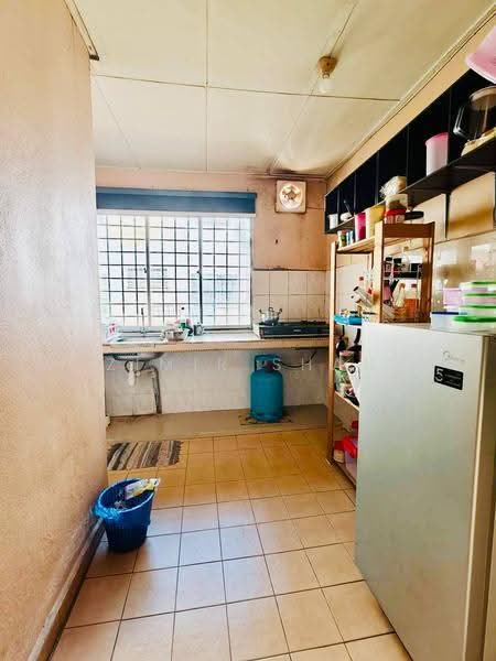 Rumah Teres 2-Tingkat untuk Dijual di Sungai Buloh (Selangor) - Zimir Shah - Kitchen - PropertyGuru.com.my