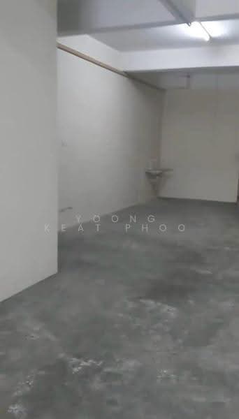 Shop / Office for Rent in Jalan Klang Lama (Old Klang Road) (Kuala Lumpur) - Yoong Keat Phoo - Interior - PropertyGuru.com.my