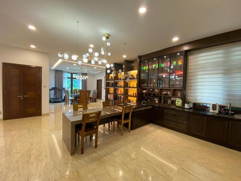 Bungalow House for Sale in Saujana (Selangor) - Soh BC - Dining Room - PropertyGuru.com.my