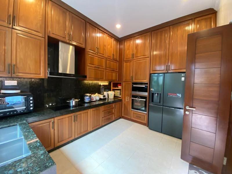 Bungalow House for Sale in Saujana (Selangor) - Soh BC - Kitchen - PropertyGuru.com.my