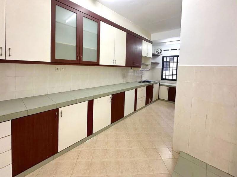 2-storey Terraced House for Sale in Mutiara Rini (Skudai) - Iden Tan - Kitchen - PropertyGuru.com.my
