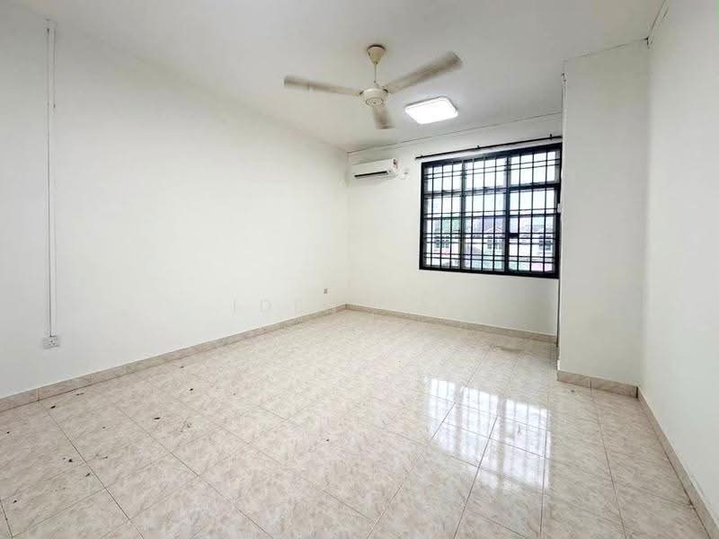 2-storey Terraced House for Sale in Mutiara Rini (Skudai) - Iden Tan - Interior - PropertyGuru.com.my