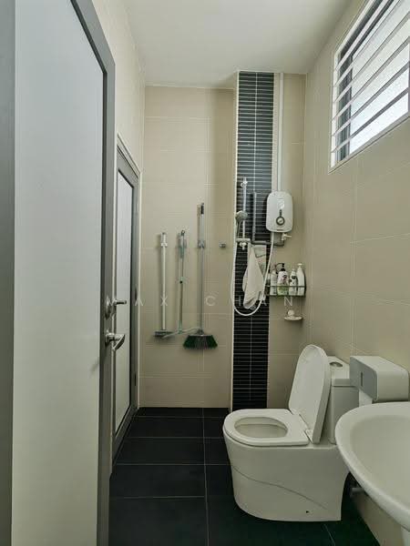 3-storey Terraced House for Sale in USJ One Park (Subang Jaya) - Max Chan - Bathroom - PropertyGuru.com.my