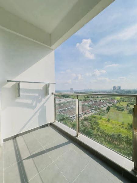 Service Residence for Sale at D'Inspire Residence (Inspira Bestari) - May Phing - Balcony - PropertyGuru.com.my