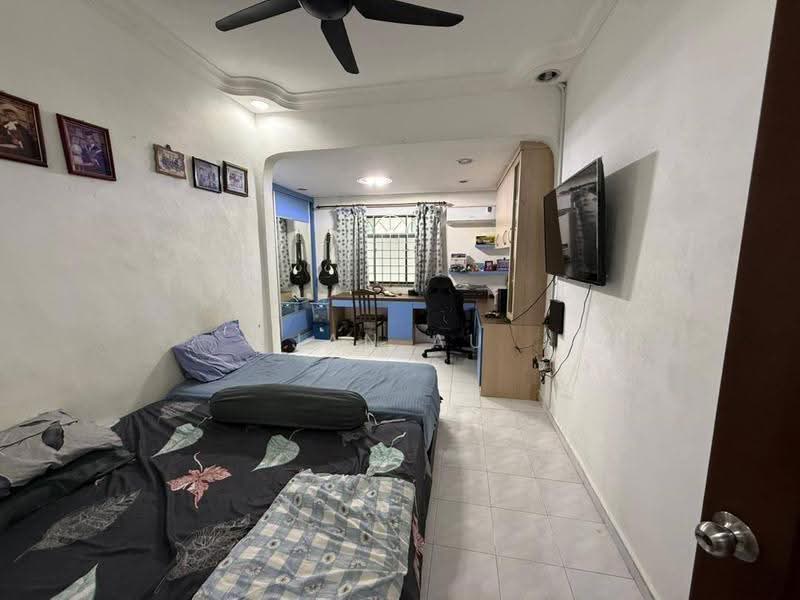 1-storey Terraced House for Sale in Taman Rinting (Masai) - JAN AU - Bedroom - PropertyGuru.com.my