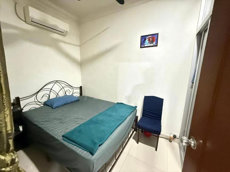1-storey Terraced House for Sale in Taman Rinting (Masai) - JAN AU - Bedroom - PropertyGuru.com.my