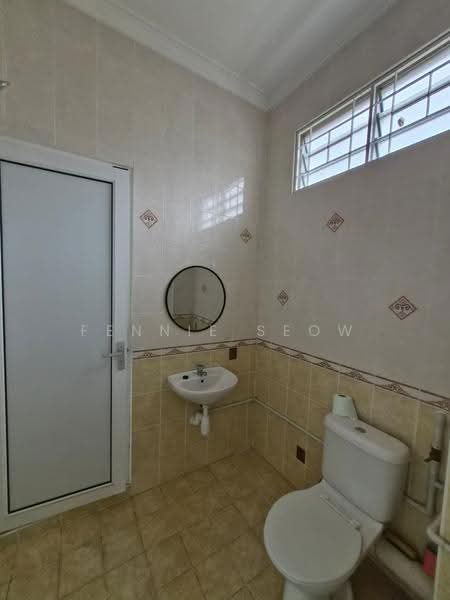 2-storey Terraced House for Rent in Tanjung Bungah (Penang) - Fennie Seow - Bathroom - PropertyGuru.com.my