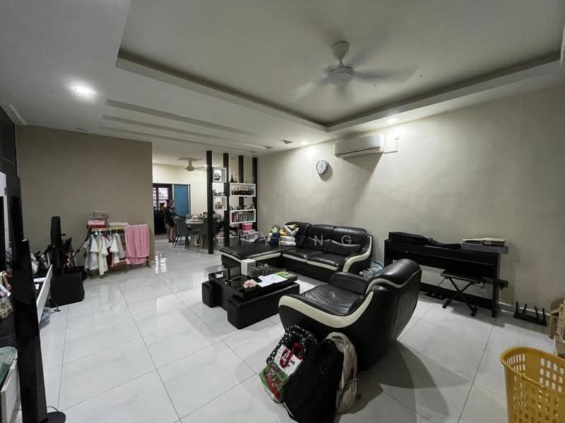 Rumah Teres 2-Tingkat untuk Dijual di Taman Sierra Perdana (Masai) - Le Yang - Living Room - PropertyGuru.com.my