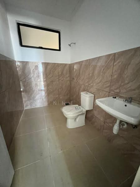 Service Residence for Sale at Ambience Residence (Residensi Nikel) - Joanne How - Bathroom - PropertyGuru.com.my