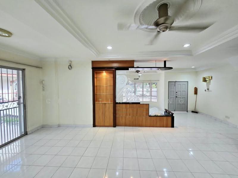 2-storey Terraced House for Sale in Taman Bukit Mewah (Kajang) - Celestine Ting - Living Room - PropertyGuru.com.my