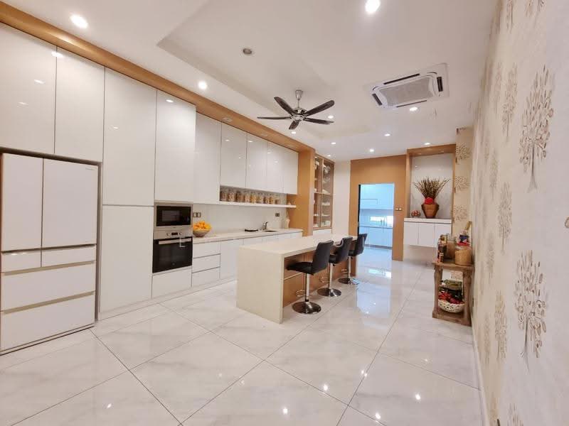 Bungalow House for Sale in Bandar Bukit Puchong 2 (Puchong) - Evan Goh - Kitchen - PropertyGuru.com.my
