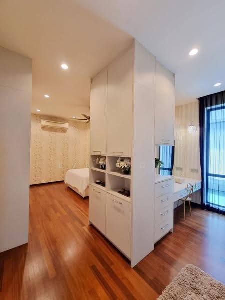 Bungalow House for Sale in Bandar Bukit Puchong 2 (Puchong) - Evan Goh - Bedroom - PropertyGuru.com.my