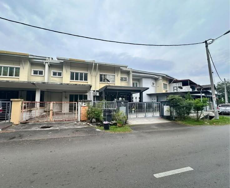 2-storey Terraced House for Sale in Bandar Teknologi Kajang (Kajang) - Azli Ibrahim - Exterior - PropertyGuru.com.my