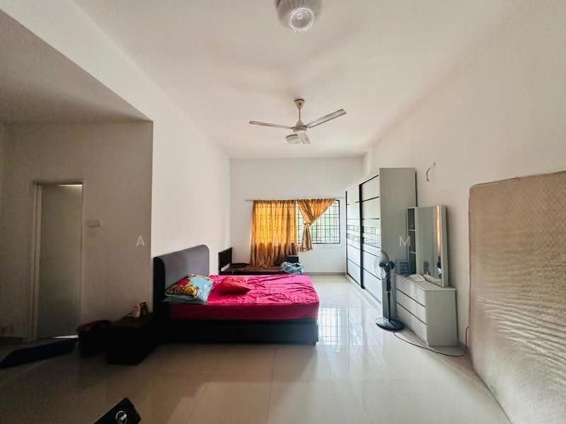 2-storey Terraced House for Sale in Bandar Teknologi Kajang (Kajang) - Azli Ibrahim - Bedroom - PropertyGuru.com.my