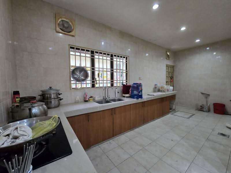 Rumah Teres untuk Dijual di Bandar Puteri Klang (Klang) - Alex Lee - Kitchen - PropertyGuru.com.my