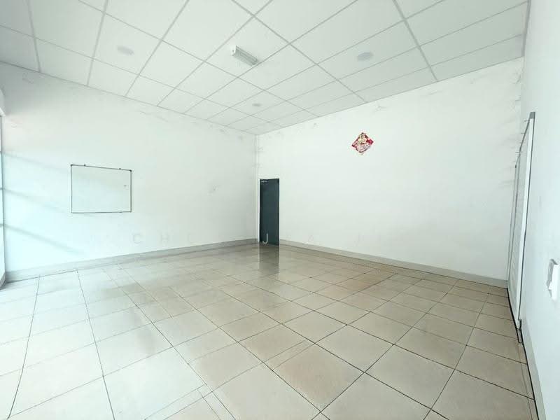 Detached Factory for Rent in Taman Desa Cemerlang (Ulu Tiram) - Chew Jia Jia - Interior - PropertyGuru.com.my