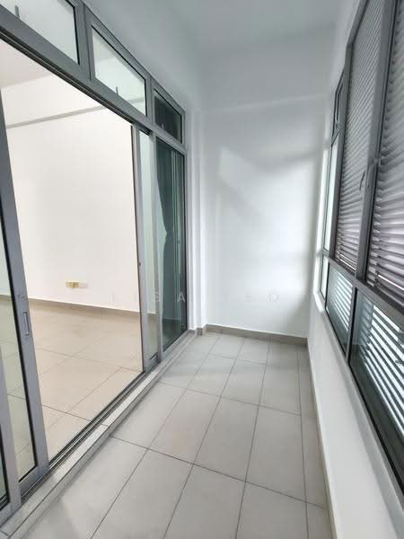 Pangsapuri untuk Dijual di Midori Green (Pangsapuri Hijauan) - Lisa Yeo - Balcony - PropertyGuru.com.my