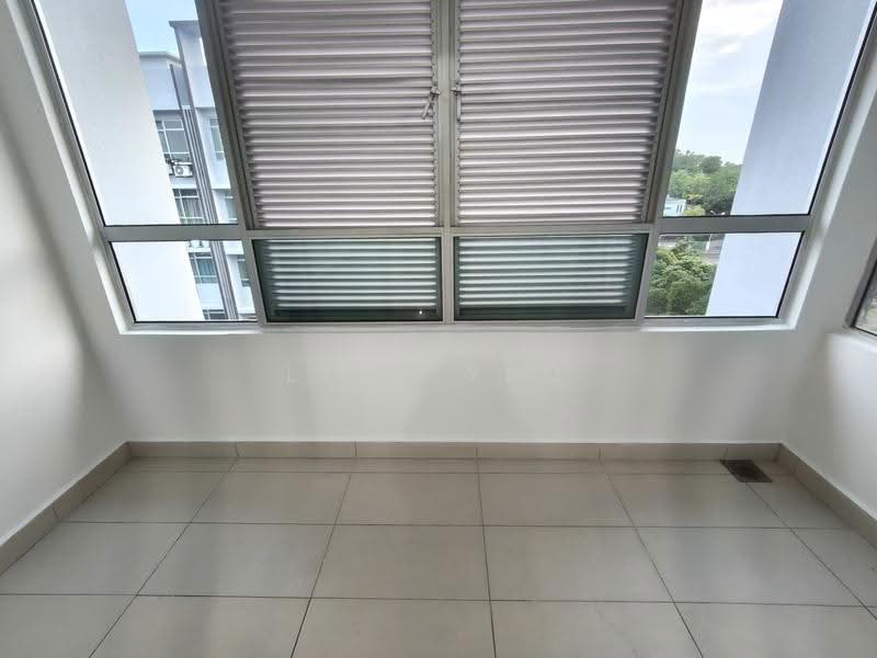 Pangsapuri untuk Dijual di Midori Green (Pangsapuri Hijauan) - Lisa Yeo - Balcony - PropertyGuru.com.my
