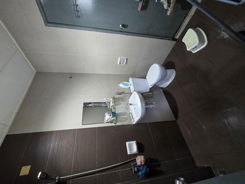 Rumah Teres untuk Dijual di Bandar Puteri Klang (Klang) - Alex Lee - Bathroom - PropertyGuru.com.my