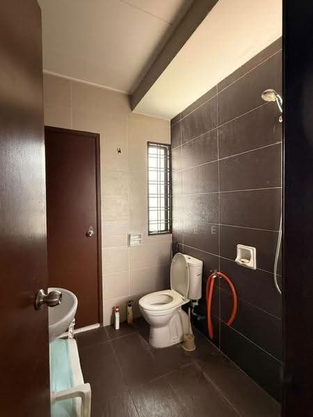 Rumah Teres untuk Dijual di Bandar Puteri Klang (Klang) - Alex Lee - Bathroom - PropertyGuru.com.my