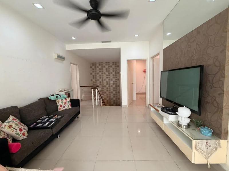 2-storey Terraced House for Sale in Taman Cheras Vista (Cheras) - Heidi Lim - Living Room - PropertyGuru.com.my