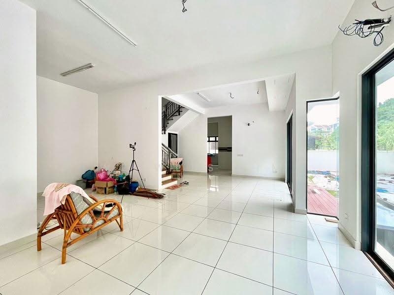 Rumah Berkembar untuk Dijual di Bayan Lepas (Penang) - Welwits Sim - Living Room - PropertyGuru.com.my