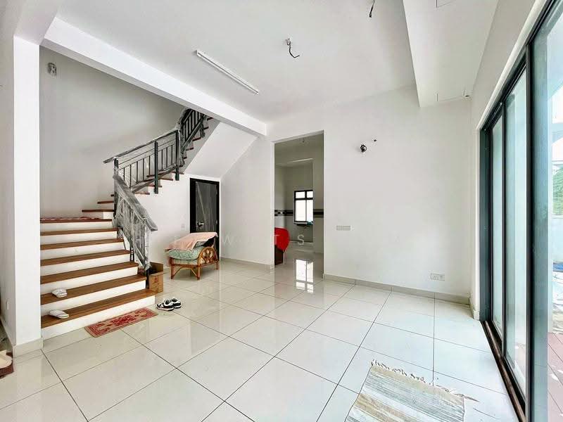 Rumah Berkembar untuk Dijual di Bayan Lepas (Penang) - Welwits Sim - Living Room - PropertyGuru.com.my
