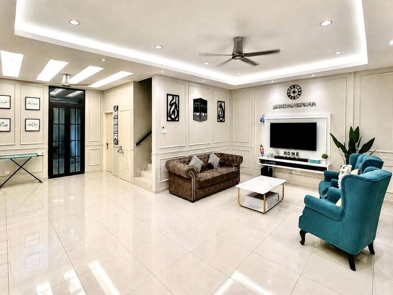 2-storey Terraced House for Sale in Forest Heights (Seremban) - Nana Cheah - Living Room - PropertyGuru.com.my