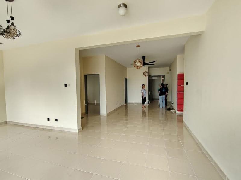Kondominium untuk Disewa di Platinum Hill PV 8 - Luis Looi - Living Room - PropertyGuru.com.my