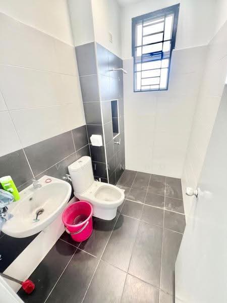 2-storey Terraced House for Sale in Taman Pulai Hijauan (Skudai) - Vivian Ho - Bathroom - PropertyGuru.com.my