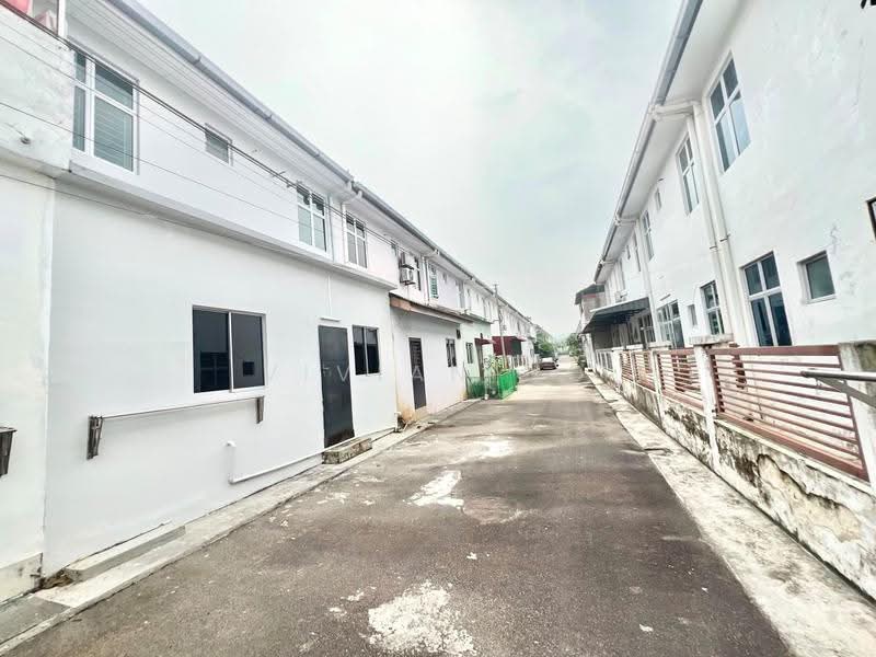 2-storey Terraced House for Sale in Taman Pulai Hijauan (Skudai) - Vivian Ho - Exterior - PropertyGuru.com.my
