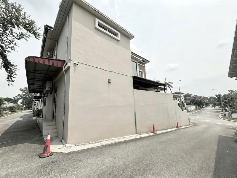 3-storey Terraced House for Sale in Taman Ehsan Jaya (Ulu Tiram) - Jack Wong - Exterior - PropertyGuru.com.my