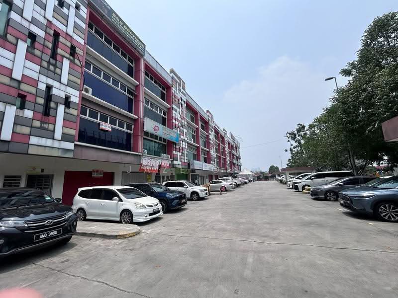 Kedai / Pejabat untuk Dijual di Serdang Jaya (Seri Kembangan) - Jaze Ong - Exterior - PropertyGuru.com.my