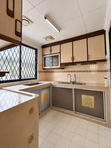 Rumah Teres 2-Tingkat untuk Dijual di Taman Mutiara Rini (Skudai) - Zen Wong - Kitchen - PropertyGuru.com.my